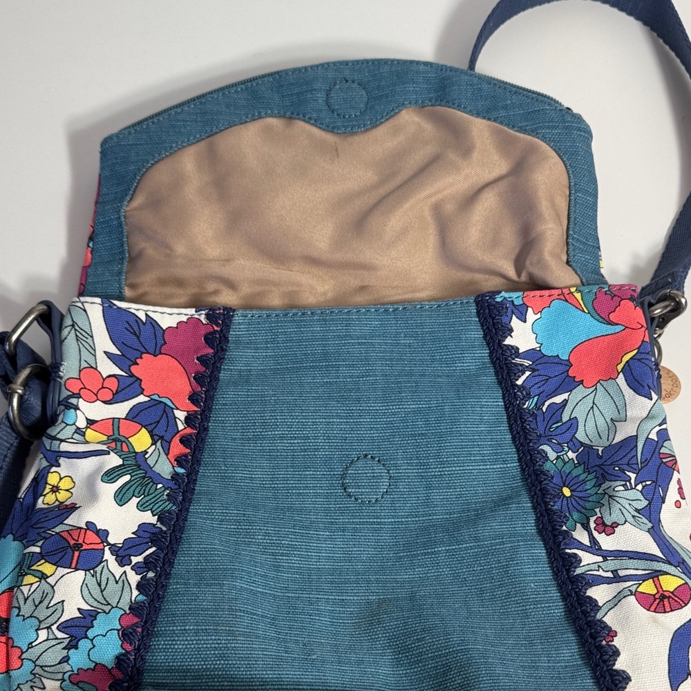 Sakroots Artist Circle Foldover Crossbody - Lake Flower Power - Picture 3 of 11